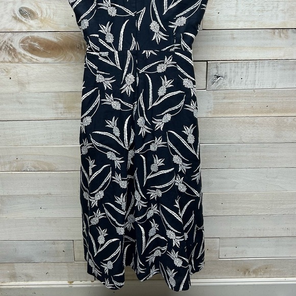 Ann Taylor Dress Womens 14 Blue White Linen Blend Halter Embroidered Pineapple - Picture 6 of 13